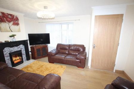 1 Crosby Street, Belfast, BT13 2HJ - Photo 2