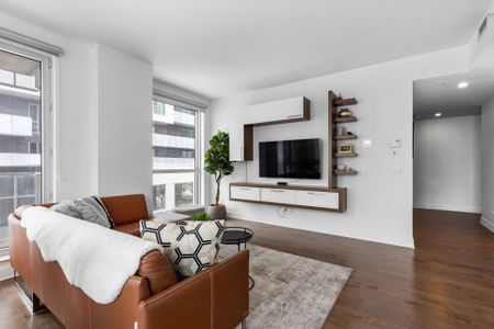 Condo for rent, Montréal (Côte-des-Neiges/Notre-Dame-de-Grâce) - Photo 2