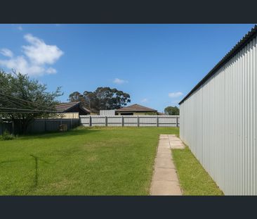 18 Deepdene Avenue, Klemzig, SA 5087 - Photo 5