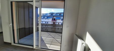 Location Appartement 2 pièces 47m² THONON LES BAINS 74200 - Photo 4
