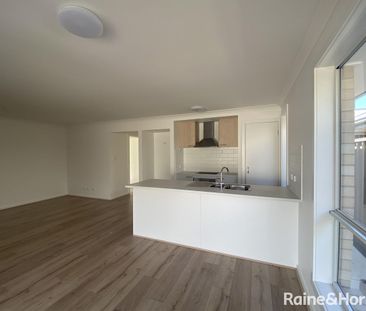 Spacious 3-Bedroom Home in Munno Para - Photo 2