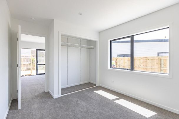 Modern comfort in Tawhero - Photo 1