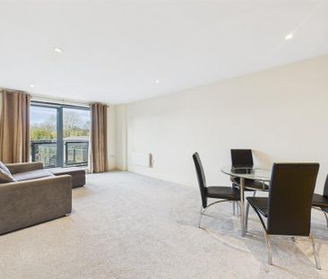 1 bedroom flat to rent - Photo 3