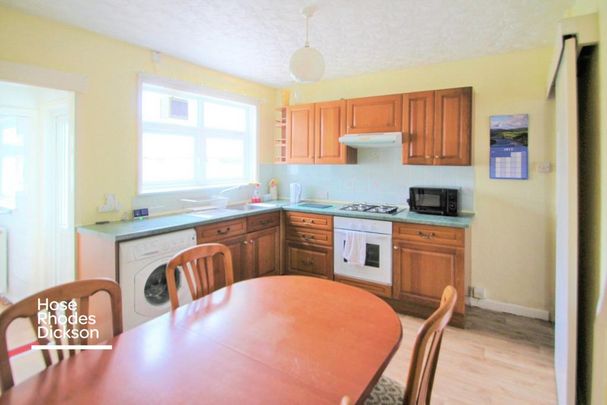 2 bedroom terraced house to rent - Photo 1