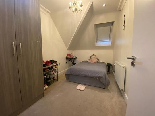 3 bedroom apartment to rent - Photo 1