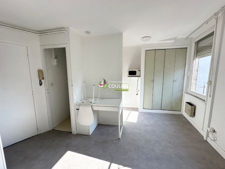 Appartement en location à Clermont-Ferrand Quartier Jaude - Photo 3
