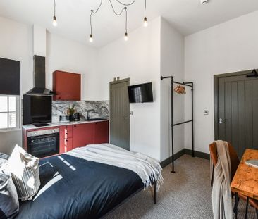 Leopold Street, DERBY - Photo 2