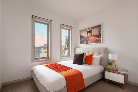 Great Value, Fantastic Location! - Photo 3