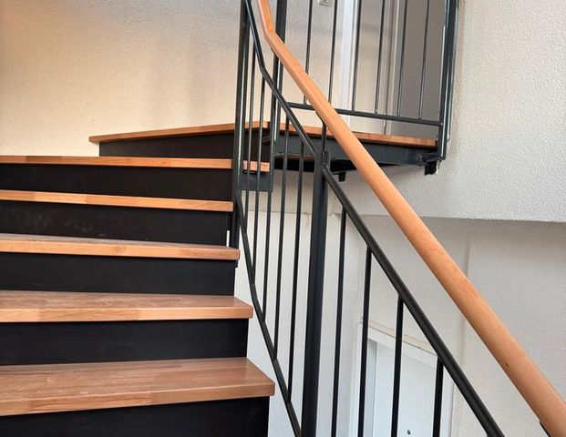 Wunderschöne Neubauwohnung mit großer Terrasse - Photo 1