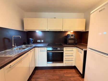 1 bedroom flat to rent - Photo 4