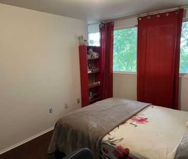 For Lease - 165 Cherokee Boulevard Unit# 128, Toronto, Ontario - Photo 2