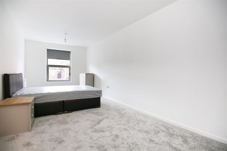 2 bed apartment to rent in Warton Terrace, Heaton, NE6 - Photo 4