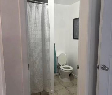 ✨Beau 3 1/2 à St-Bonaventure À CÉDER DÈS QUE POSSIBLE! - Photo 2