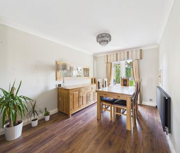 3 bedroom property to rent - Photo 3