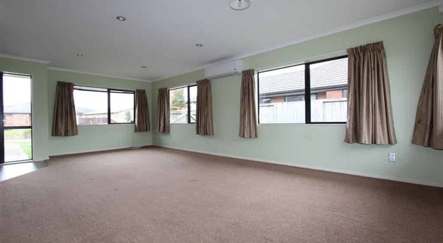 Get in the Zone Walk to Rototuna School - Photo 1