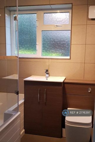 2 bedroom maisonette to rent - Photo 4