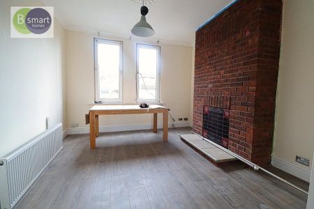 2 bedroom barn conversion to rent - Photo 2