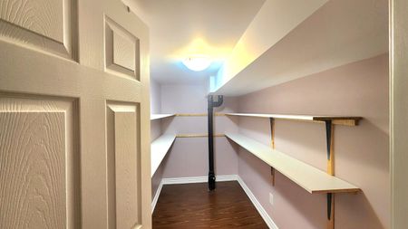 For Lease - 30 Wilf Morden Road Unit# Lower, Whitchurch-Stouffville, Ontario - Photo 4