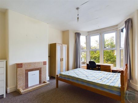 5 bedroom terraced house to rent - Photo 4