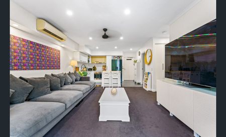 8/42 Slobodian Avenue, Eight Mile Plains QLD 4113 - House For Rent | Domain - Photo 2