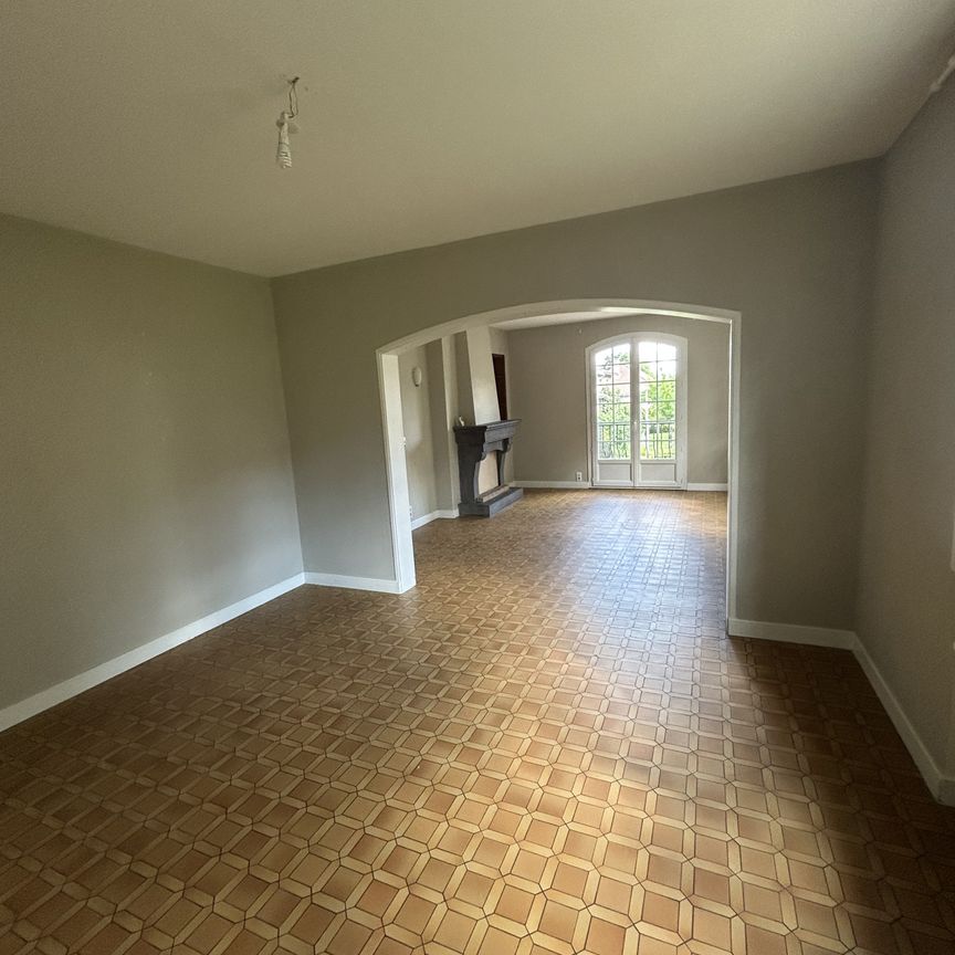 Location Maison 7 pièces 160m² BEAUMONT 63110 - Photo 1