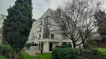 location Appartement T1 DE 25.5m² À BOULOGNE - Photo 4