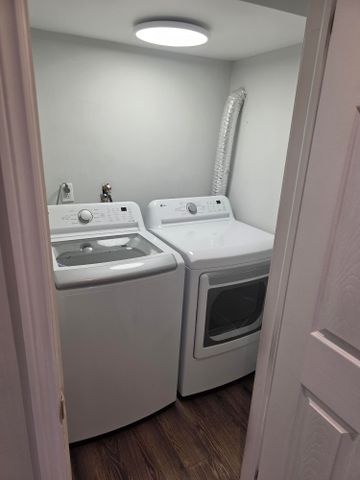 For Lease - 4 Tansley Crescent, Ajax, Ontario - Photo 2