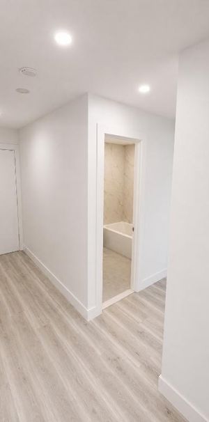 4½ rénové à louer - fully renovated for rent - NDG (Grand Blvd) - Photo 1