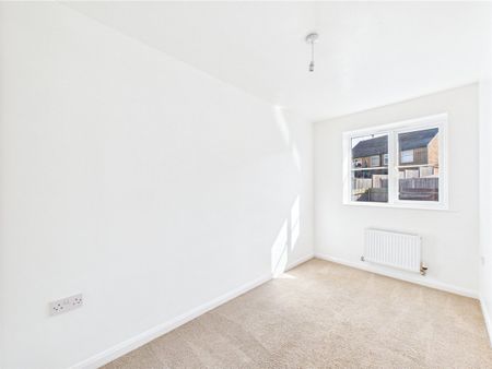 Avocet Close, Heanor, Derbyshire, DE75 - Photo 3