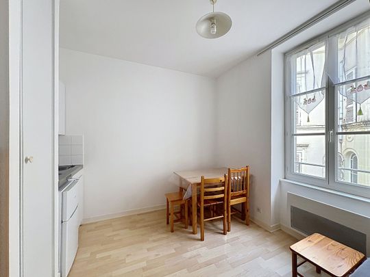 Location appartement 1 pièce, 14.41m², Angers - Photo 1