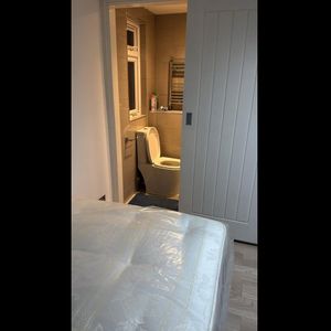 Room in a Shared House, St. Georges Avenue, E7 - Photo 2