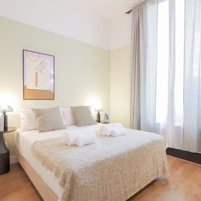 Carrer de Sepúlveda, Barcelona, Catalonia 08015 - Photo 1