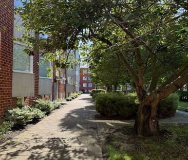 Docentgatan 4 A, Hermodsdal - Photo 3