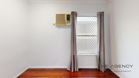 Charming Home in Koongal - Photo 4