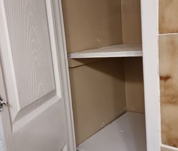 For Lease - 841 Runnymede Road Unit# 2nd Flr, Toronto, Ontario - Photo 2