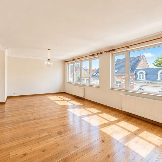 Appartement te huur - Photo 1