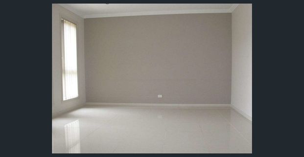 IDEAL LOCATION! - Photo 1