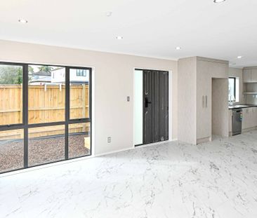 Modern house in the heart of Papatoetoe - Photo 4