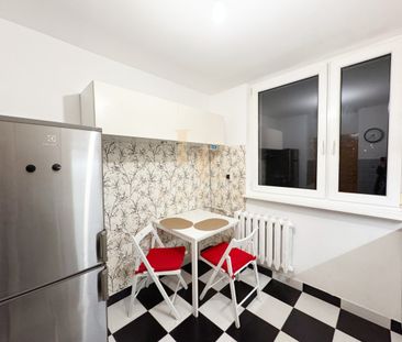 Dwa Osobne Pokoje | Osobna Kuchnia | Balkon |Metro - Zdjęcie 3