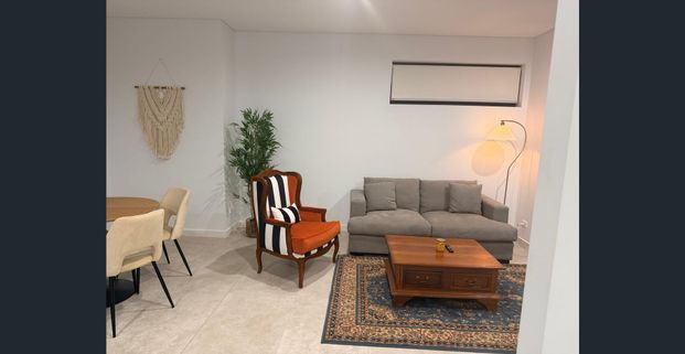 Two Bedroom Furnished Apartment - Photo 1
