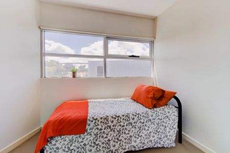 Standard 1 Bedroom - Photo 2