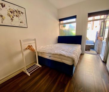 DT4, Carlton Road South Weymouth, Carlton Road South
              ... - Photo 2