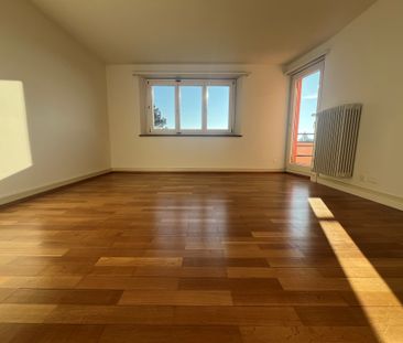 Grosszügige Wohnung mit beeindruckendem Weitblick - Photo 3