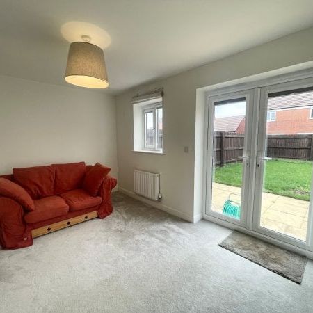 Nursery Way, Warwick, CV34 - Photo 1