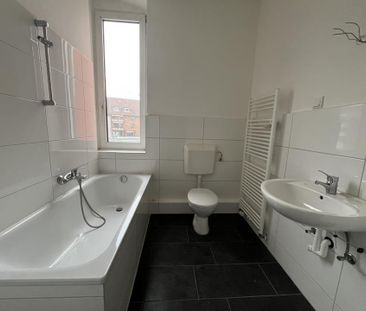 Schöner Wohnen in Herne! Moderne und helle 2-Zimmer-Wohnung zu verm... - Photo 1