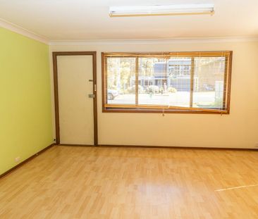 Perfect Location! - Photo 5