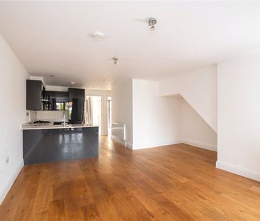 Third Cross Road, Twickenham, TW2 - Photo 4