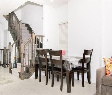 For Lease - 14 Cleland Avenue, Hamilton, Ontario - Photo 2