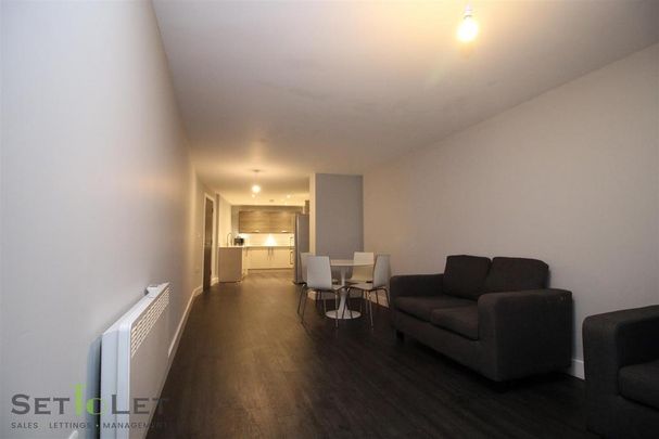2 bedroom apartment to rent - Photo 1