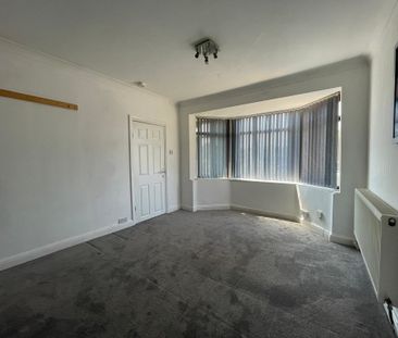 1 Bedroom For Rent - Photo 3